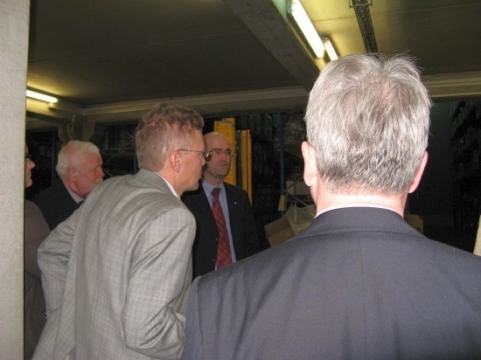 2008.11.27
