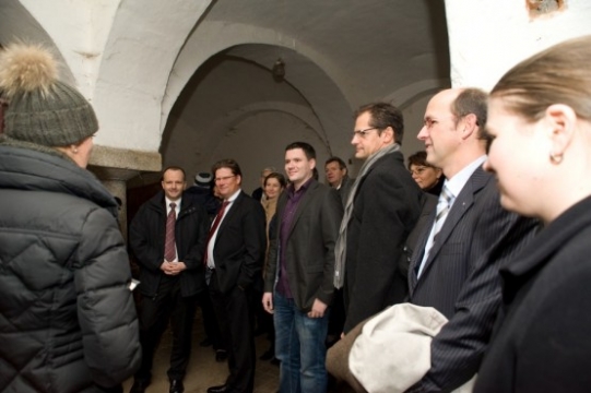 2011.12.09