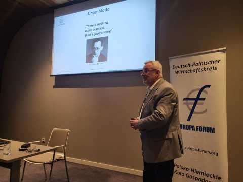 EUROPA-FORUM-2023-11-16-at-15.12.58-10